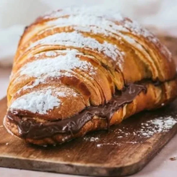 Croissant de Chocolate ao Leite